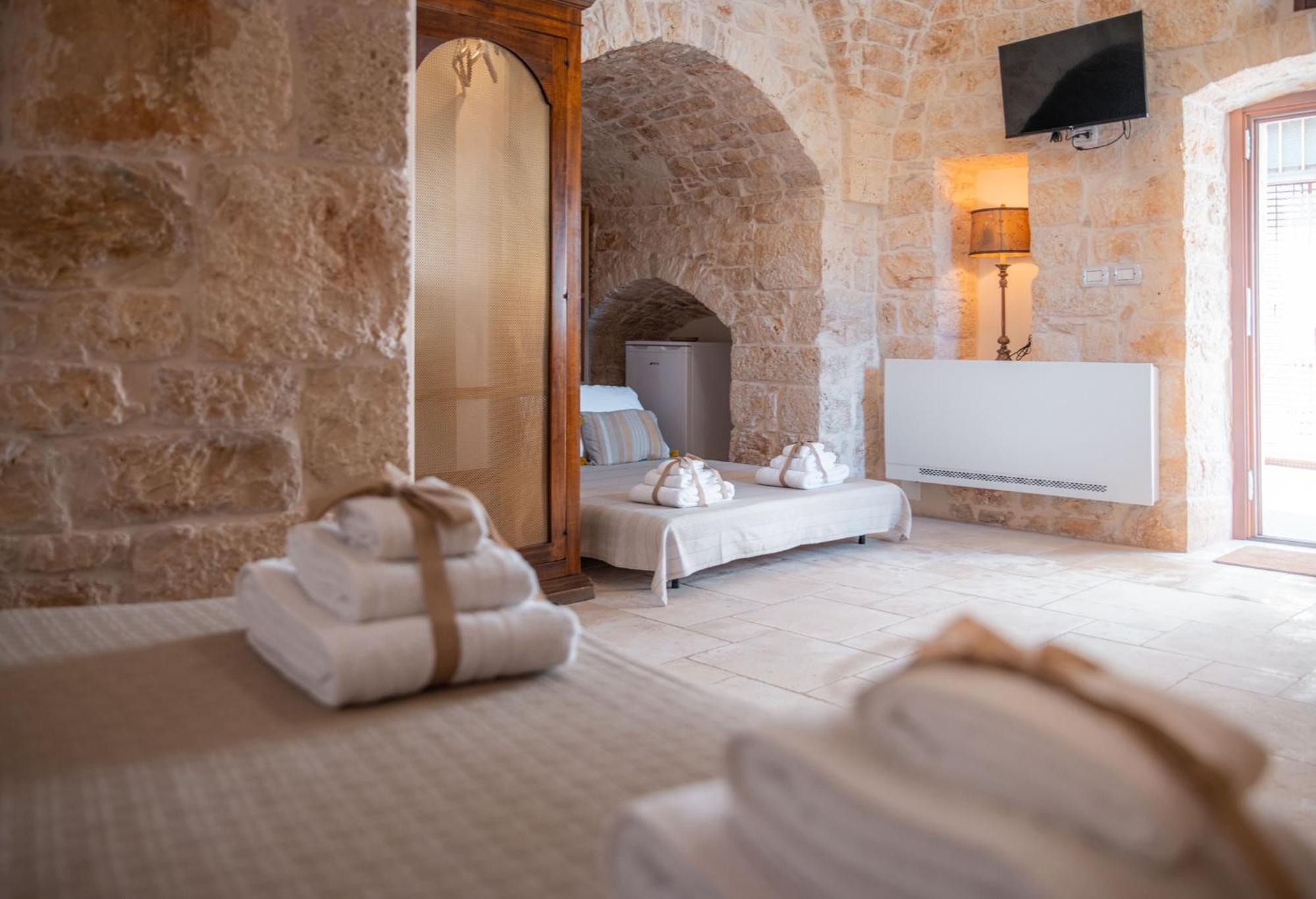 Le Casette In Gravina Luxury Villa Castelli Eksteriør billede